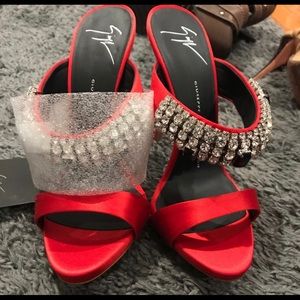 BRAND NEW GIUSEPPE ZANOTTI HEELS